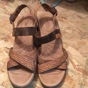 Keen wedge sandals, sz 9.5